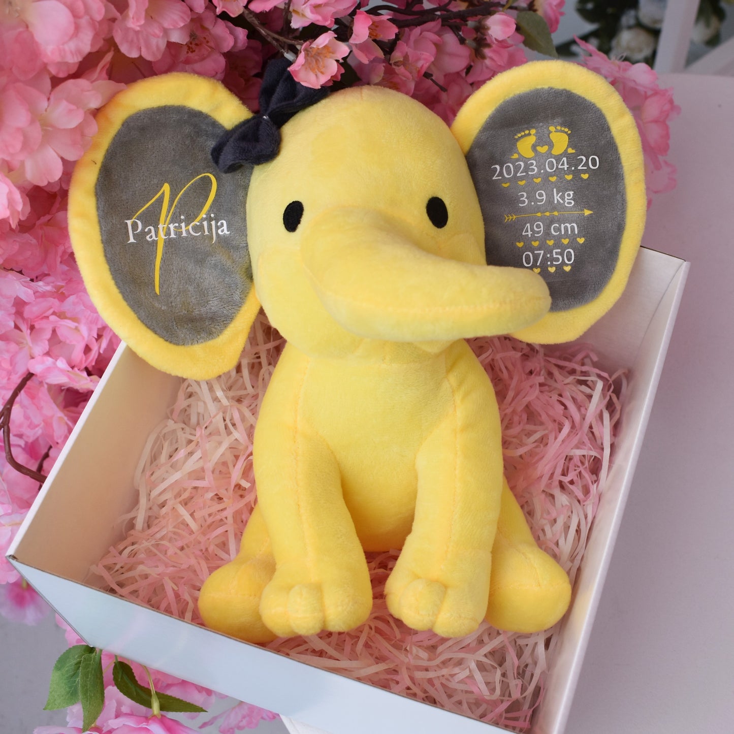 giftella personalizuotos dovanos vaikams ir kudikiams drambliukas geltonas