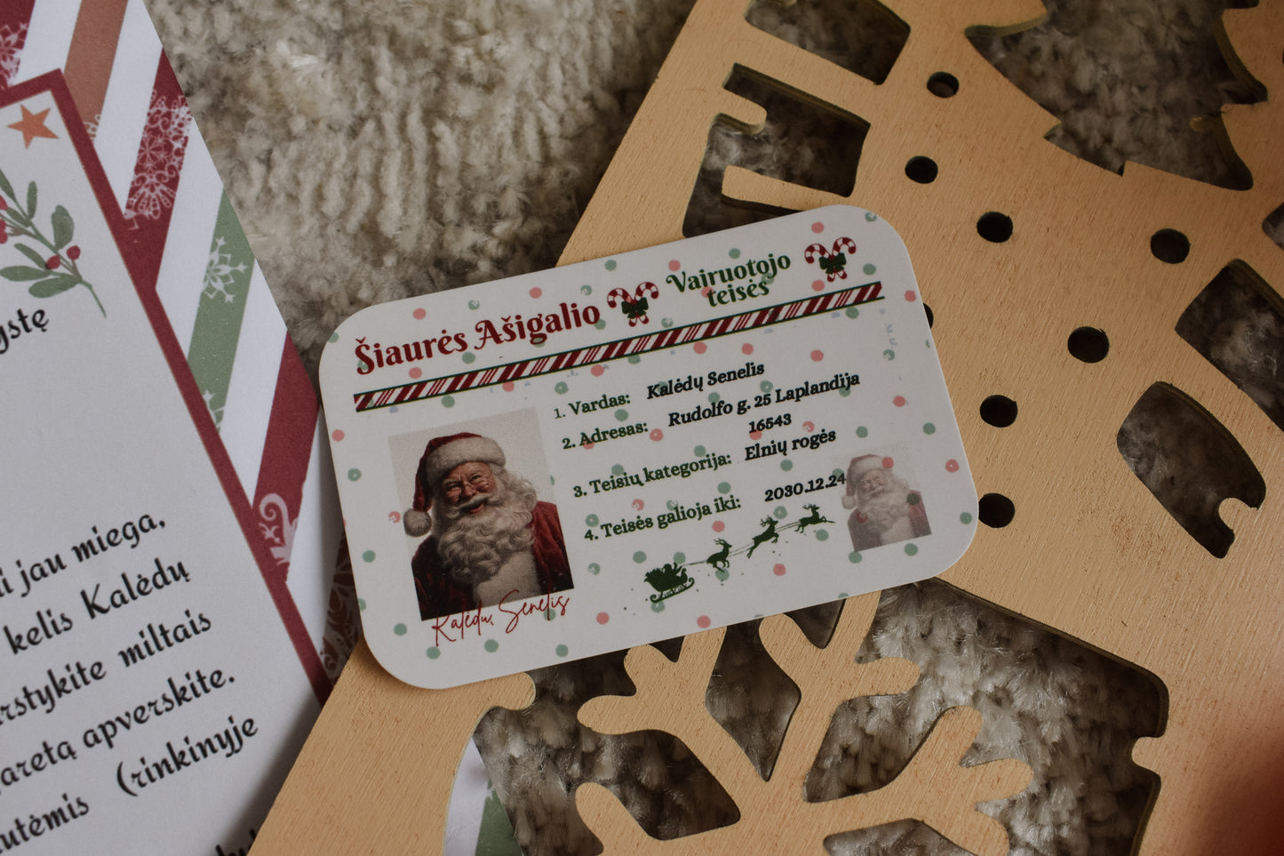 kalėdų senelio dėžutė elfas elf on the shelf kalėdų nykštukas