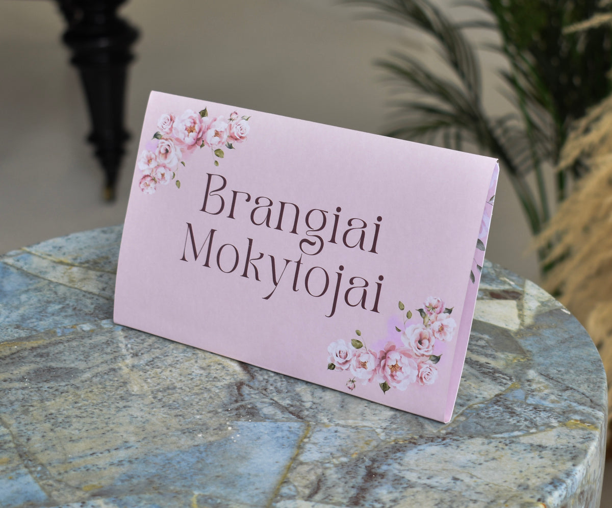 Didelis Personalizuotas Atvirukas su Šokoladukais Mokytojai / Auklėtojai – „Ačiū“ | Rožiniai bijūnai